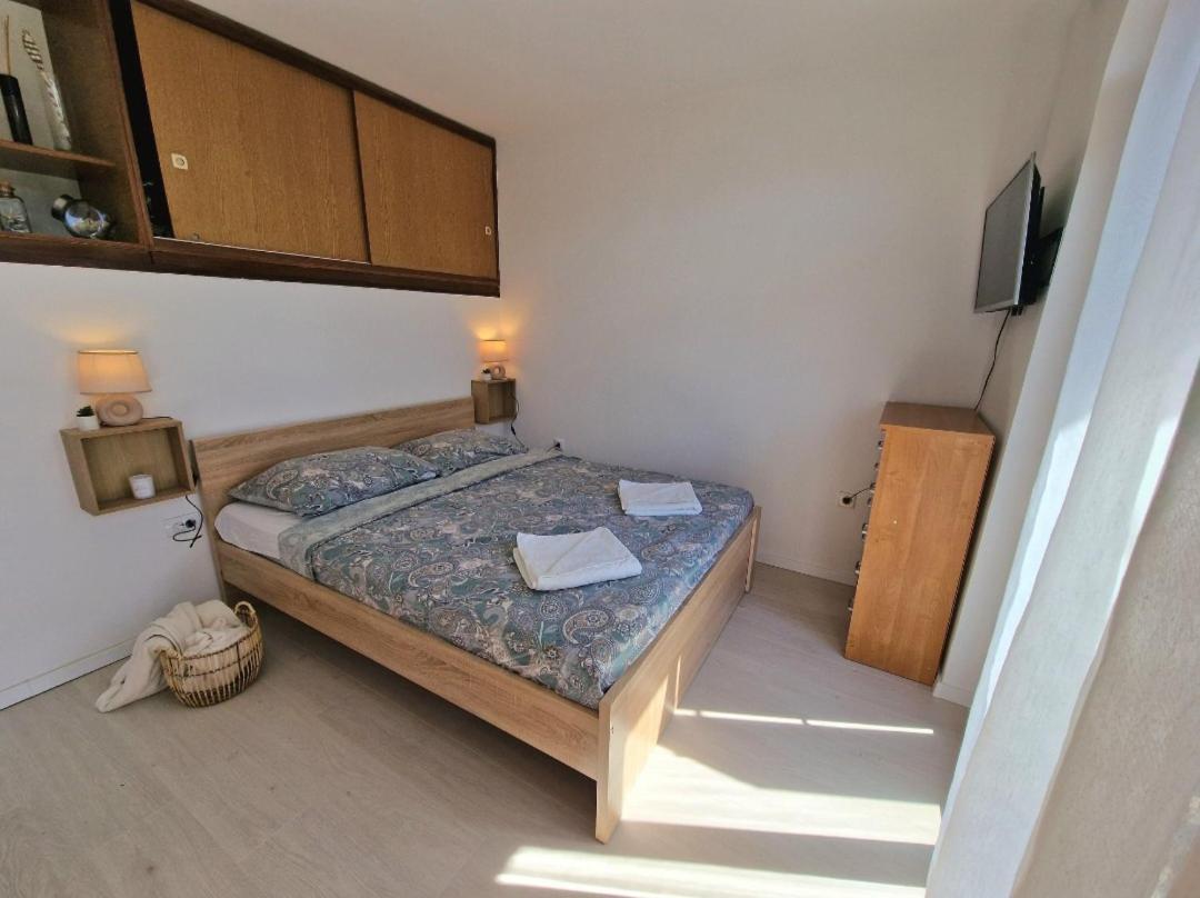 Studio Apartman Karla غييكا المظهر الخارجي الصورة